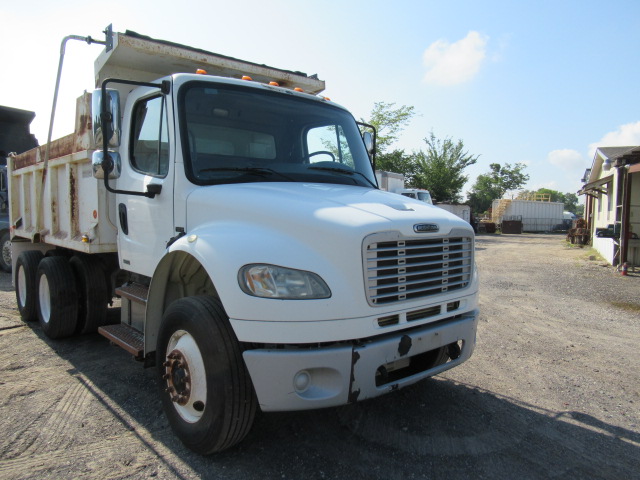 Dump Trucks | Griffith Truck & Equipment